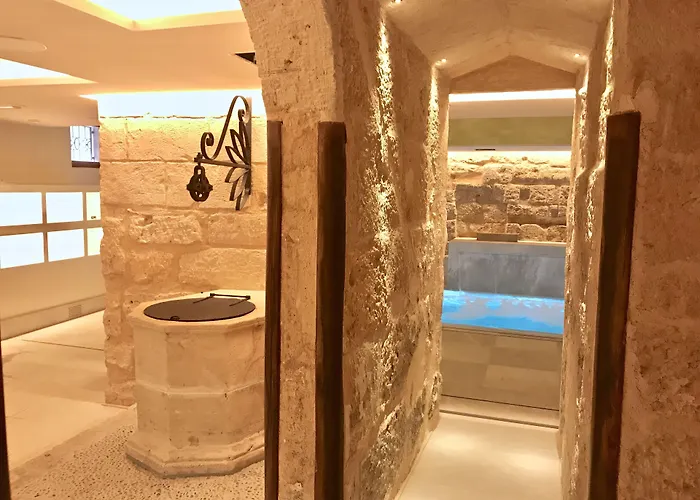 Hotel Gloria De Sant Jaume