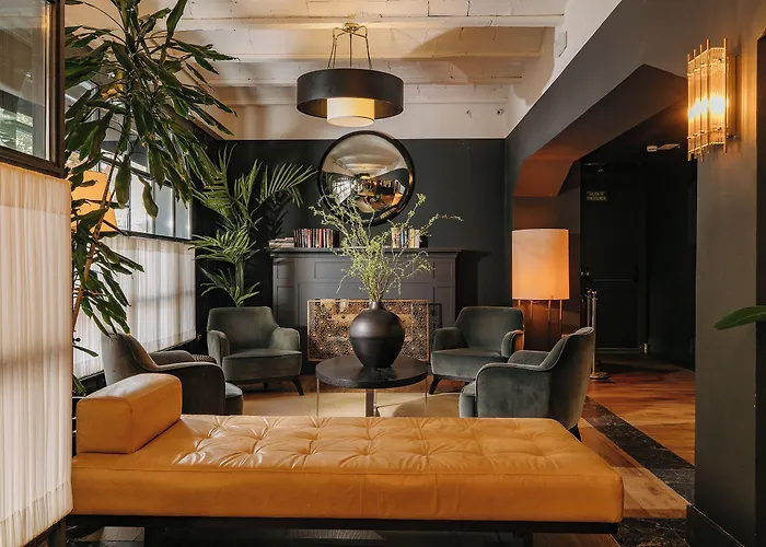 La Franca Travellers (Adults Only)