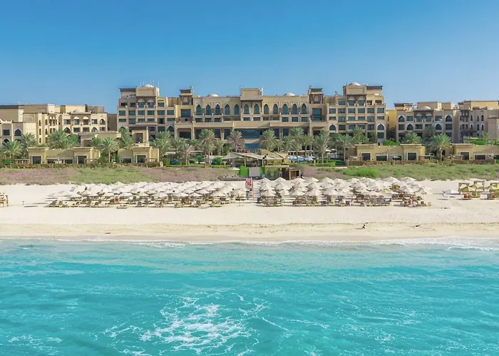 Saadiyat Rotana Resort And Villas