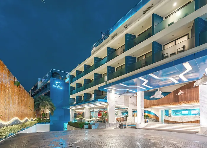 Hotel Clover Patong Phuket - Sha Plus