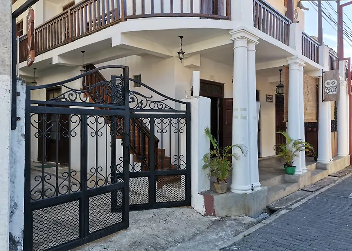 Southern Comforts - Galle Fort