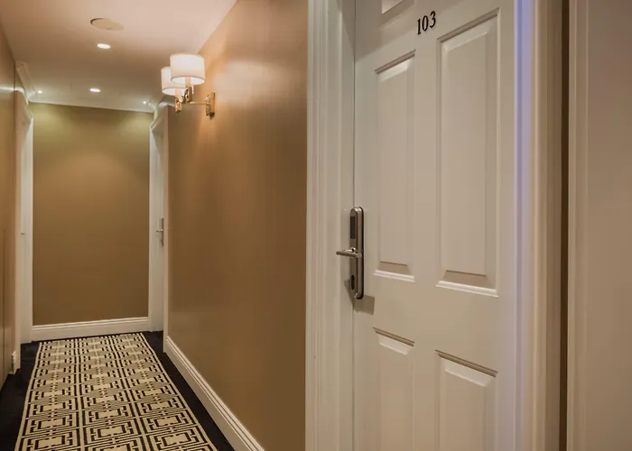 A23 Boutique Hotel