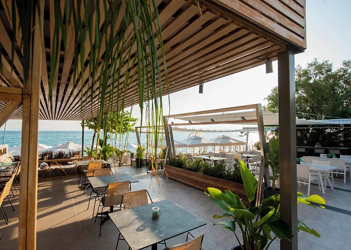 Ostria Sea Side Hotel