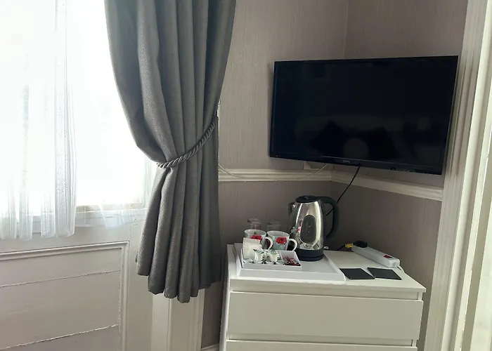 Spring Garden Guest House Gosport