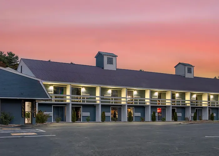 Yankee Clipper Inn, Surestay Collection By Best Western North Conway