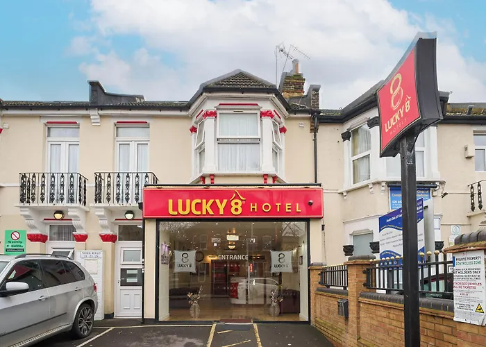 Lucky 8 Hotel
