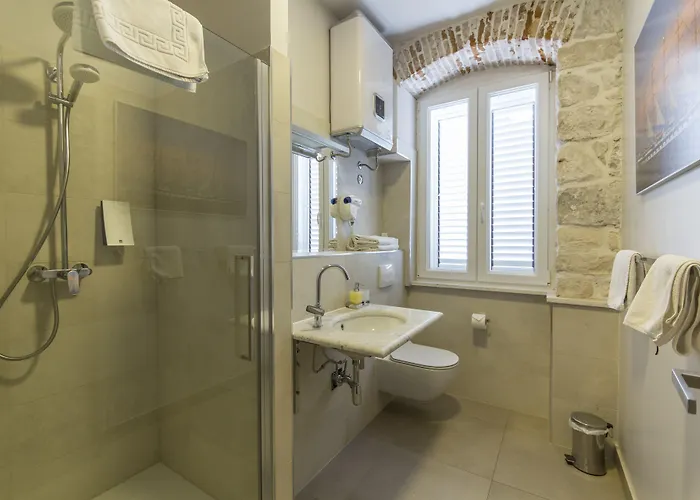 Tifani Luxury Rooms Split