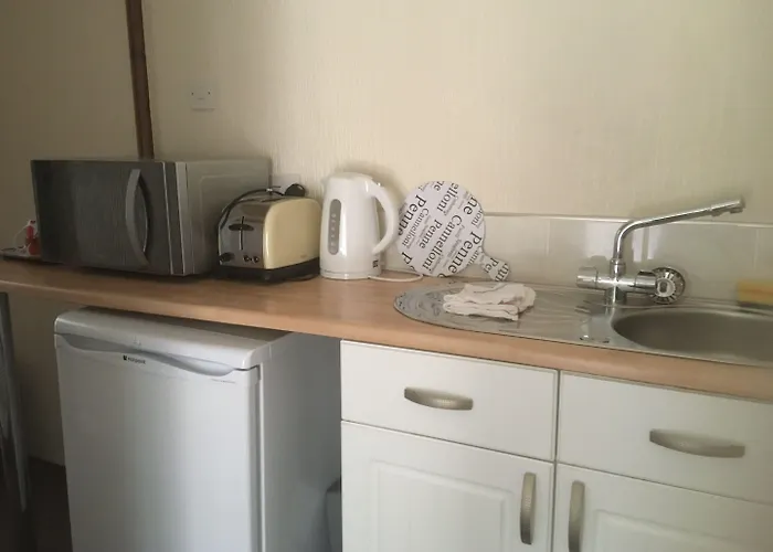 Grove House Guest House Telford