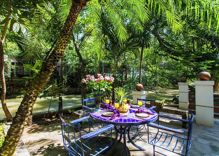 Garlands Del Rio Riverside Boutique Hotel Puerto Vallarta