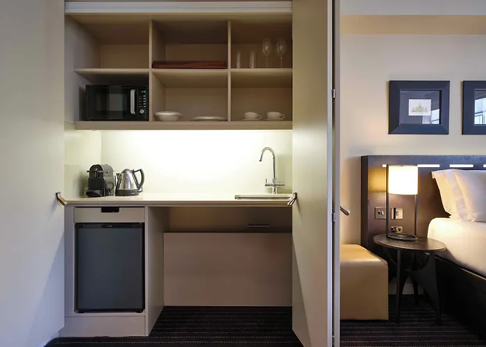 The Resident Victoria Hotel Londen