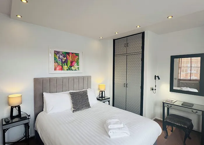 Charlotte House Hotel