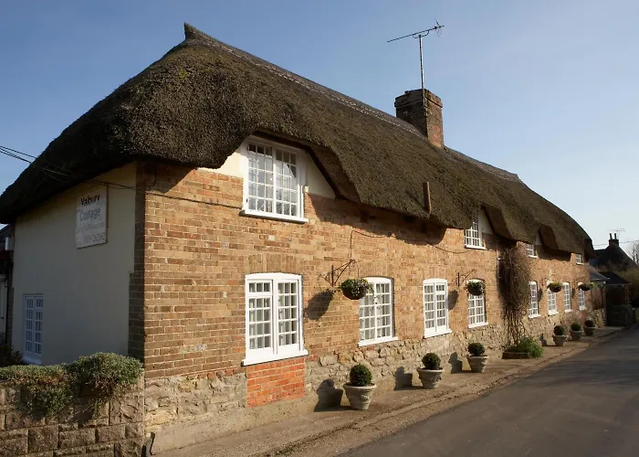 Yalbury Cottage