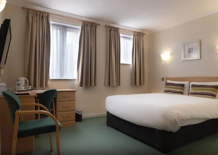 Wycliffe Hotel Stockport