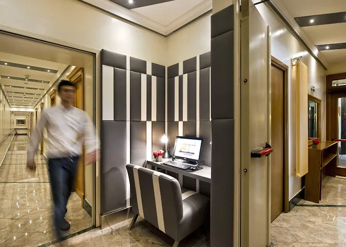 Hotel Vibe Nazionale Rom