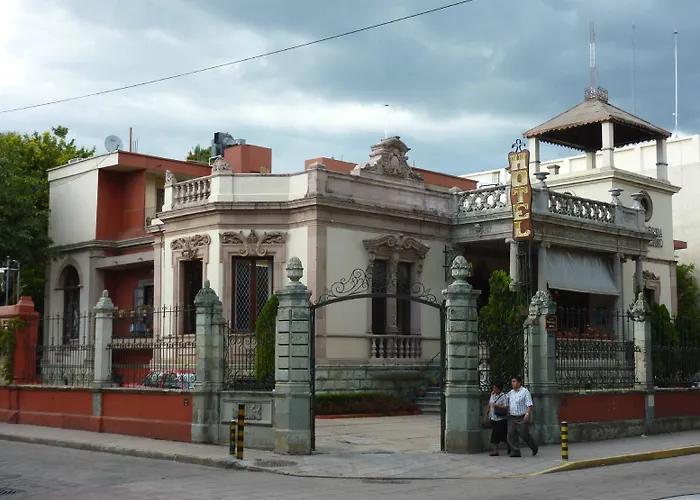 Hotel La Casona Del Llano Oaxaca