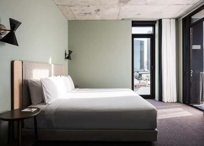 Alex Hotel Perth