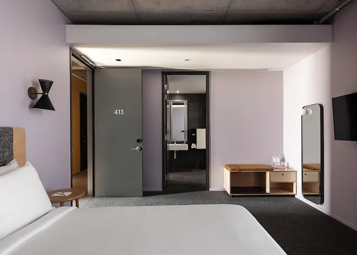 Alex Hotel Perth
