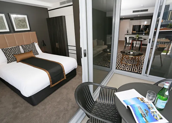 Alex Perry Hotel & Apartments