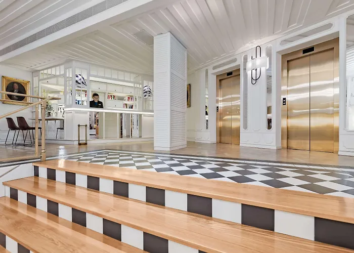Hotel H10 Duque De Loule Lissabon