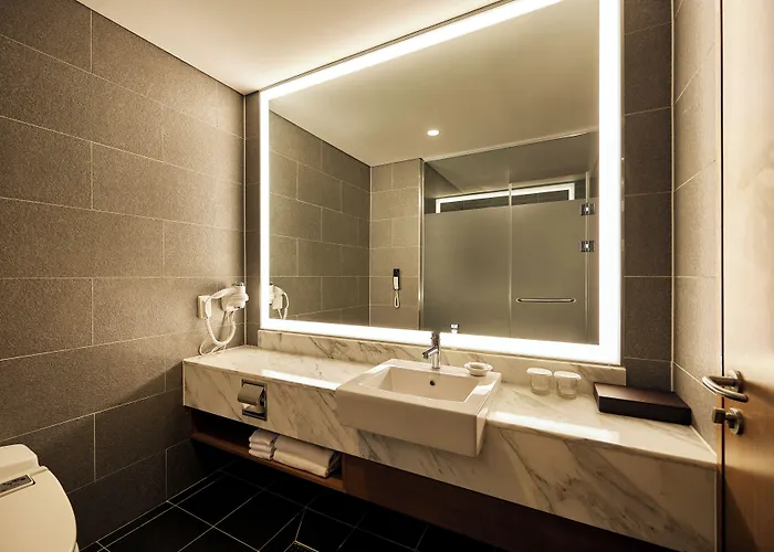 Mayplace Hotel