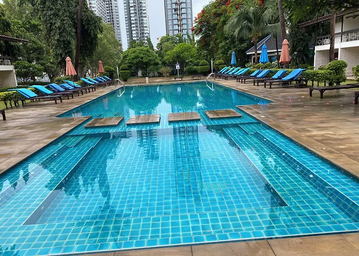 Nautical Inn Pattaya