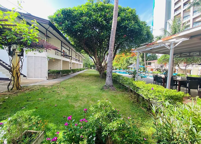 Nautical Inn Pattaya