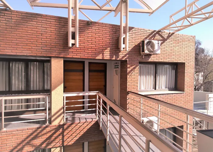 Premium Mendoza Apart Hotel
