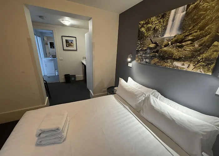 Yha Melbourne Central