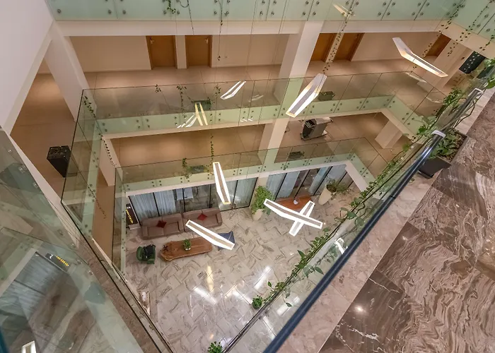 Best Western Premier Ark Hotel