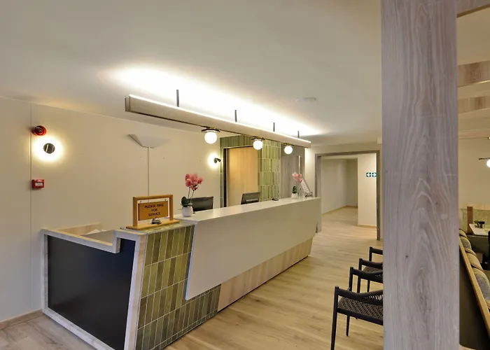 Road Lodge N1 City
