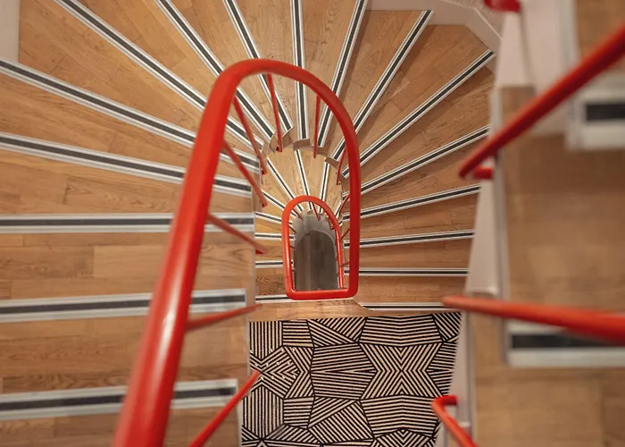 Hôtel Crayon Rouge by Elegancia Paris