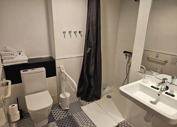 Hostal Aslyp 114