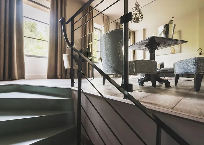 Les Lodges Sainte-Victoire Hotel & Spa Le Tholonet