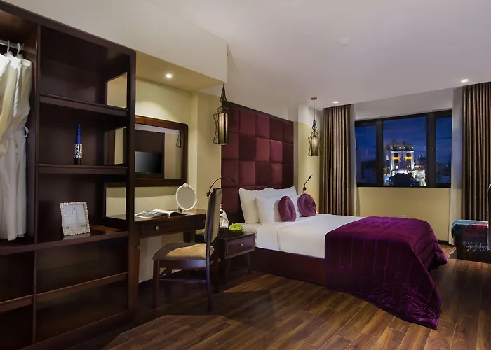 Ambassador Hanoi Hotel & Travel