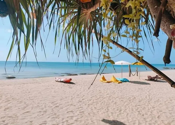 Lanta Miami Resort - Sha Extra Plus