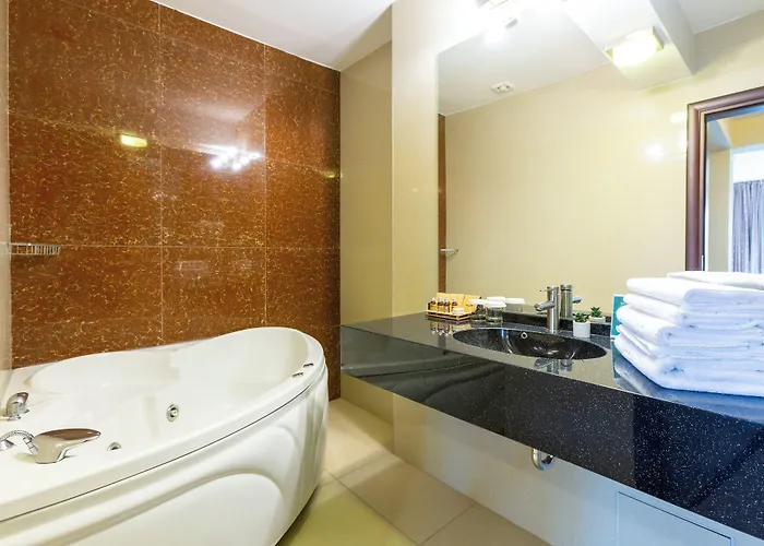 Golden Time Hotel
