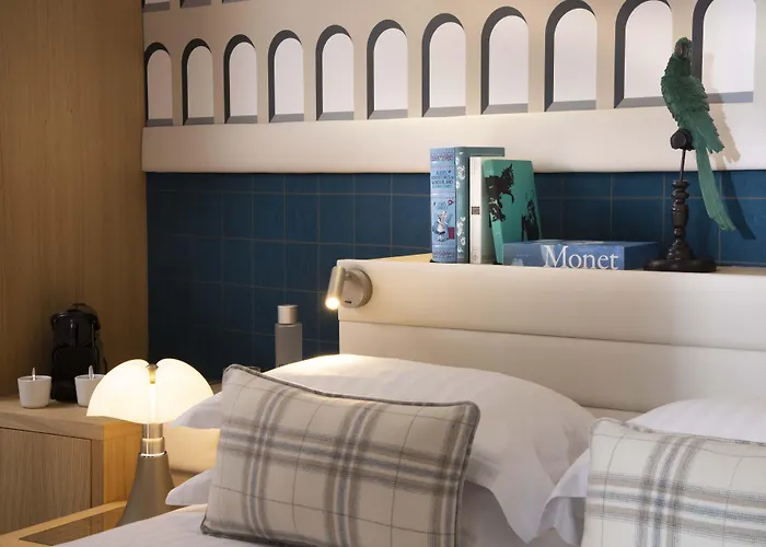 Hotel Sleeping Belle - Gare De Lyon Bastille Paris