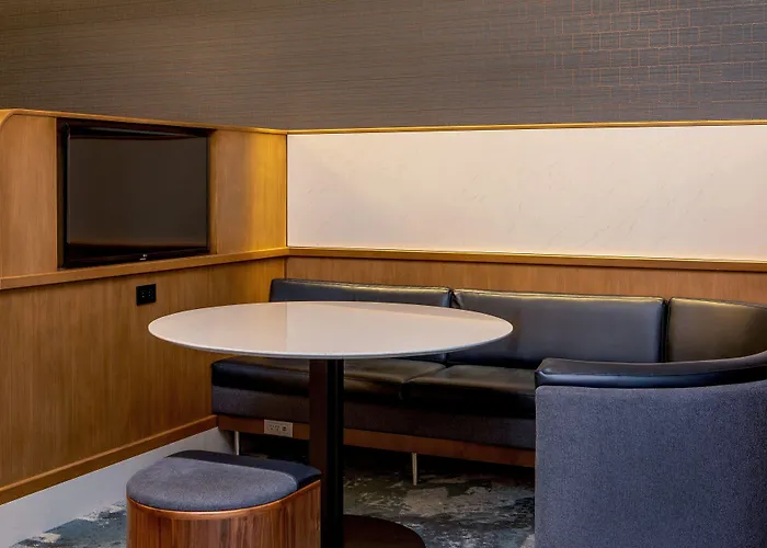Courtyard By Marriott Times Square West