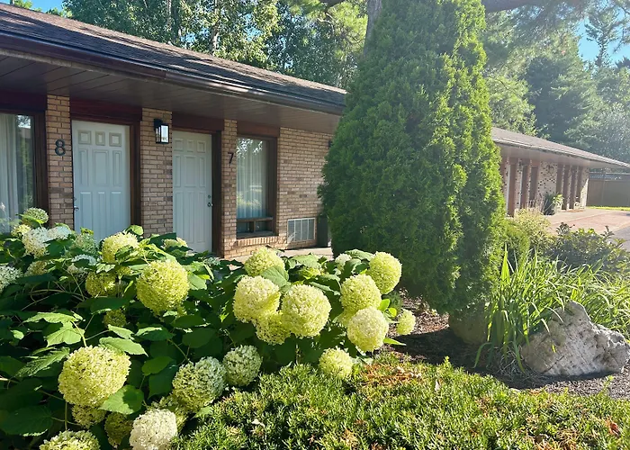 Rideau Heights Inn