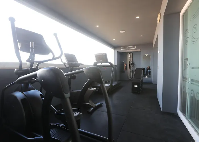 Hotel Tiber Rooftop & Wellness
