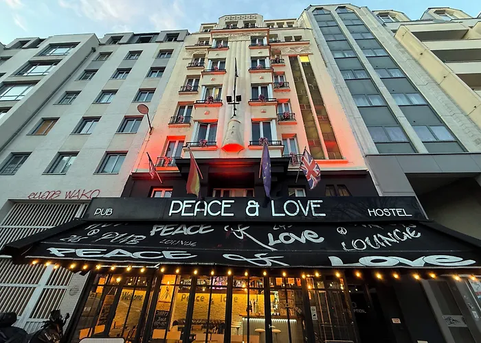 Peace & Love Hostel