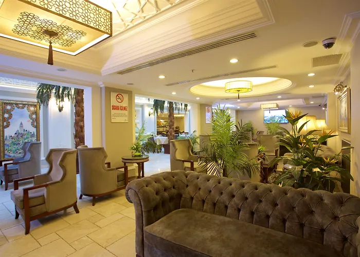 Emporium Hotel