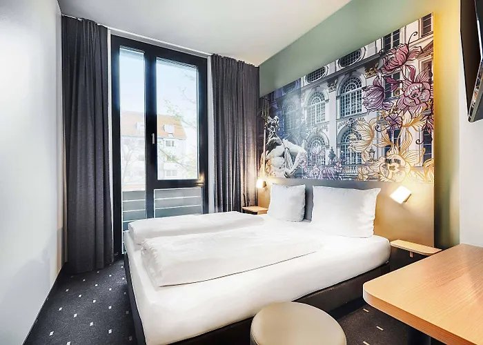 B&B Hotel Muenchen-Moosach