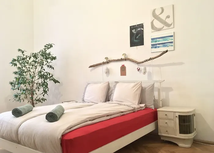 Gaia Hostel