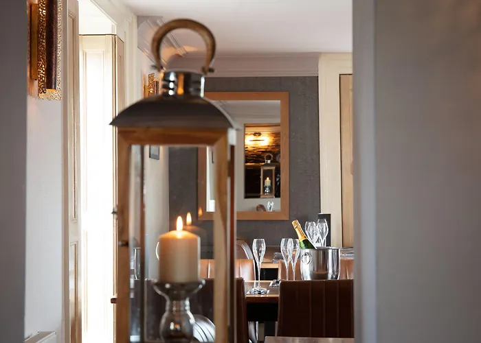Broom Hall Inn
