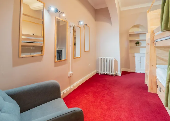 Palmers Lodge Swiss Cottage