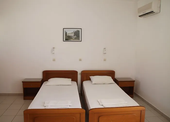 Lemon Grove Hotels And Studios Kávos