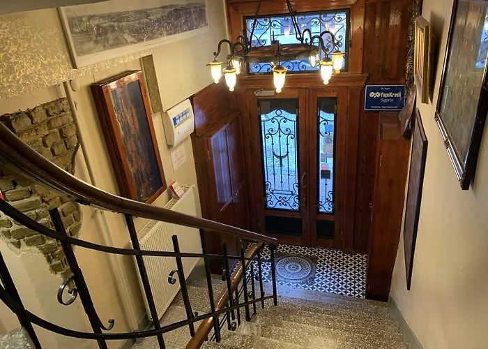 Antique Hostel