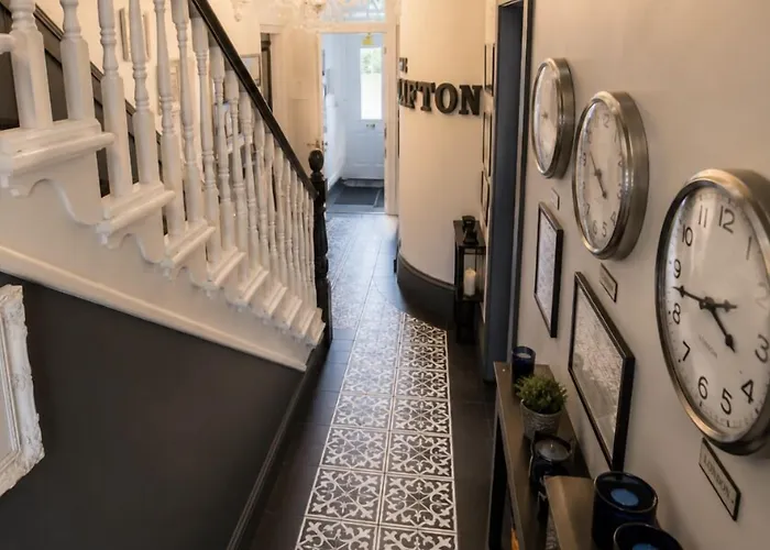 Clifton Guest House