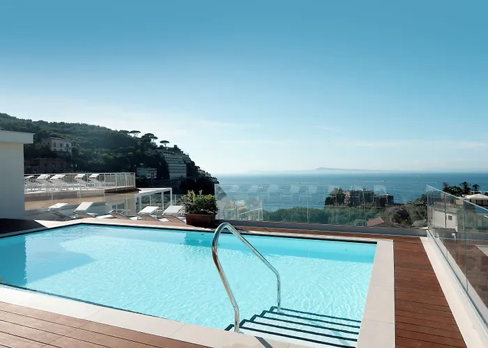 Hotel Tirrenia Península Sorrentina